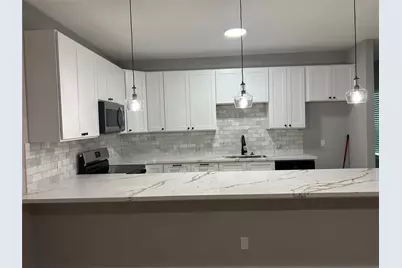 9914 8 Fillmore #A, Houston, TX 77029 - Photo 4