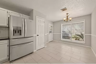 27 Lush Meadow Place, The Woodlands, TX 77381 - Photo 12