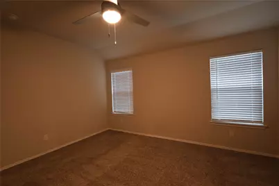 9315 Colonial Bent Court, Conroe, TX 77385 - Photo 6