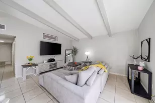 4102 Sherwood Ln, Houston, TX 77092 - Photo 4