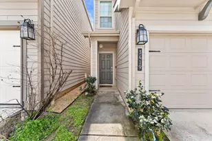 3419 Avondale Vw Dr, Houston, TX 77025 - Photo 2