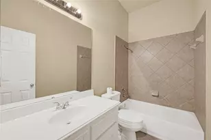13018 Sweetgum Shores Dr, Houston, TX 77044 - Photo 30