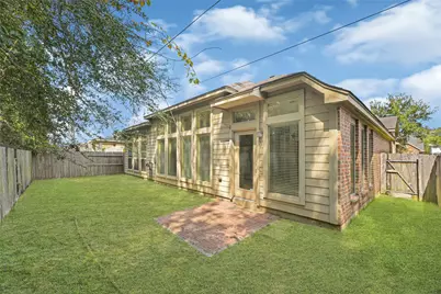 13018 Sweetgum Shores Drive, Houston, TX 77044 - Photo 32