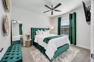 108 Knightsbridge Park Ln, Houston, TX 77018 - Photo 18
