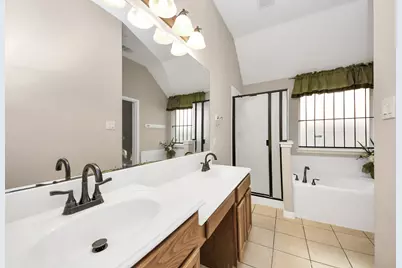 5623 Maverick Bend Lane, Missouri City, TX 77459 - Photo 20