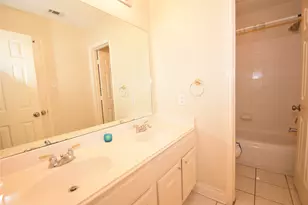 6327 Merona Ln, Houston, TX 77041 - Photo 18