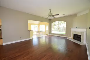 6327 Merona Ln, Houston, TX 77041 - Photo 14