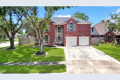 16003 Salton Point Drive, Friendswood, TX 77546 - Photo 1