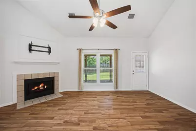 16003 Salton Point Drive, Friendswood, TX 77546 - Photo 14