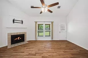 16003 Salton Point Dr, Friendswood, TX 77546 - Photo 14