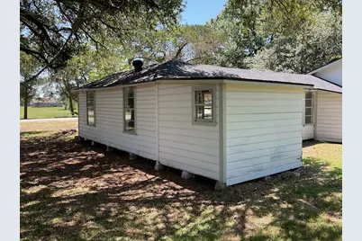 1329 Adams Road, Bay City, TX 77414 - Photo 14