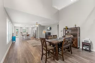 444 Flowering Lotus Ct, Conroe, TX 77318 - Photo 4