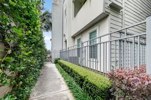 3127 Leeland St, Houston, TX 77003 - Photo 4