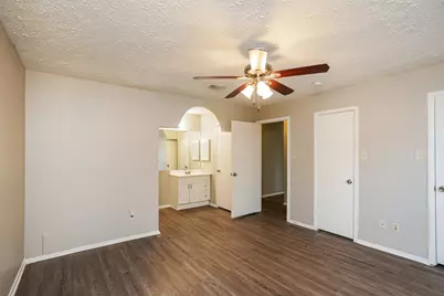 7202 Skylight Lane, Houston, TX 77095 - Photo 10