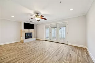 12681 Rip Van Winkle Dr, Houston, TX 77024 - Photo 10