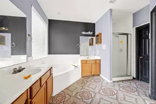122 Mossey Oak Dr, Baytown, TX 77520 - Photo 14