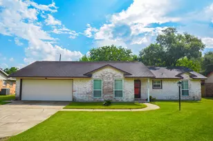 3323 Westview St, Shoreacres, TX 77571 - Photo 1