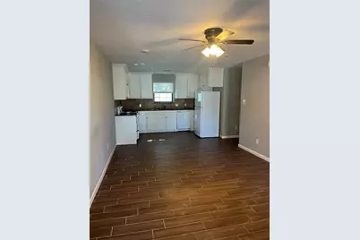 18222 Bonnie Alice Drive #B, Montgomery, TX 77316 - Photo 4