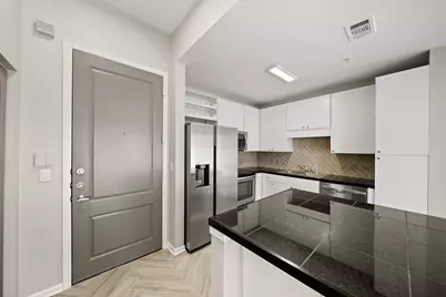 3505 Sage Road #1004, Houston, TX 77056 - Photo 2