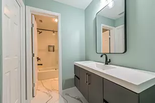 2600 Nantucket Dr, Houston, TX 77057 - Photo 40