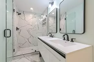 2600 Nantucket Dr, Houston, TX 77057 - Photo 30