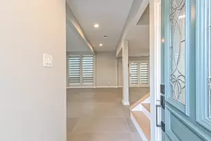2600 Nantucket Dr, Houston, TX 77057 - Photo 6