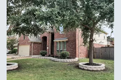 6002 Mangrove Falls Court, Sugar Land, TX 77479 - Photo 2