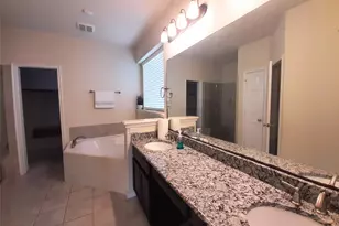 6002 Mangrove Falls Ct, Sugar Land, TX 77479 - Photo 14