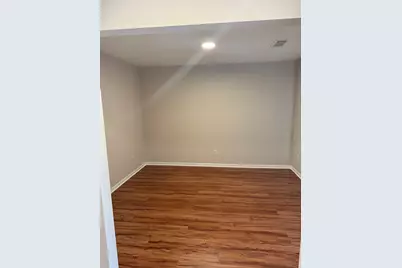 16611 Parliament Dr, South Houston, TX 77083 - Photo 10