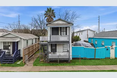 3913 Winnie Street, Galveston, TX 77550 - Photo 2