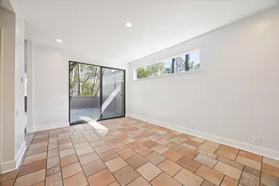 225 Litchfield Lane, Houston, TX 77024 - Photo 14