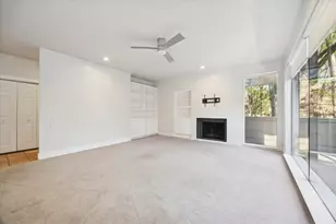 225 Litchfield Ln, Houston, TX 77024 - Photo 8