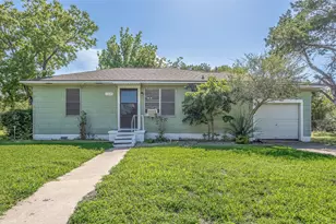 1205 Ewing St, Brenham, TX 77833 - Photo 1