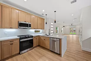 8023 Easter St, Houston, TX 77088 - Photo 8