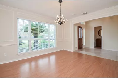 4415 Knightsbridge Boulevard, Sugar Land, TX 77479 - Photo 6