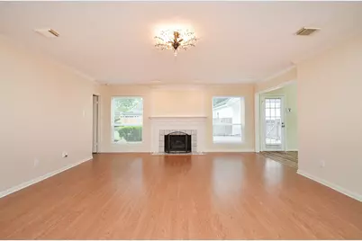 4415 Knightsbridge Boulevard, Sugar Land, TX 77479 - Photo 16