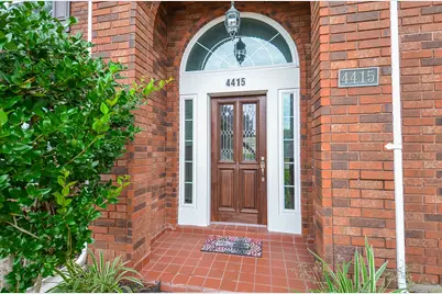 4415 Knightsbridge Boulevard, Sugar Land, TX 77479 - Photo 4