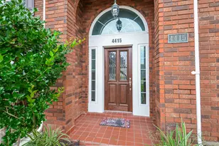 4415 Knightsbridge Blvd, Sugar Land, TX 77479 - Photo 4