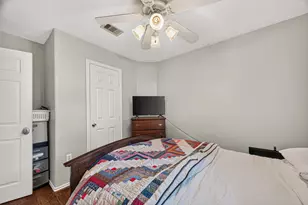 720 Springwood Dr, Conroe, TX 77385 - Photo 20
