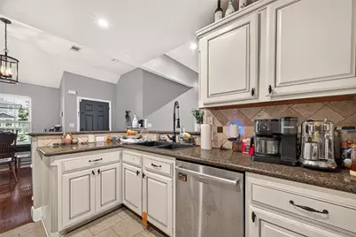 720 Springwood Drive, Conroe, TX 77385 - Photo 12