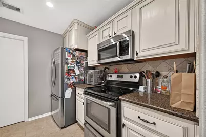 720 Springwood Drive, Conroe, TX 77385 - Photo 10