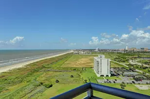 801 E Beach Dr, Galveston, TX 77550 - Photo 6