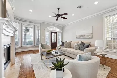 809 W 20th Street, Houston, TX 77008 - Photo 12