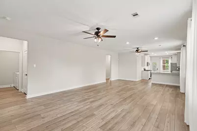728 Fallen Hemlock Court, Conroe, TX 77304 - Photo 6