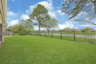 11309 Gladewater Drive, Pearland, TX 77584 - Photo 34