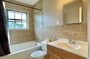 509 Dwyer St, Angleton, TX 77515 - Photo 20