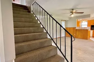 509 Dwyer St, Angleton, TX 77515 - Photo 16