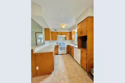 509 Dwyer Street, Angleton, TX 77515 - Photo 6