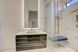 1807 Indiana St, Houston, TX 77019 - Photo 22