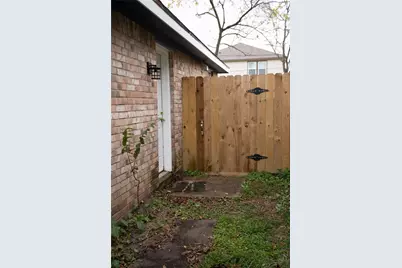13418 Edgeboro Street, Houston, TX 77049 - Photo 34